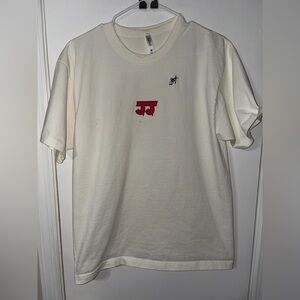 JJGRANT JJ's Tee: Love Kills in off-white Short sleeve tee medium